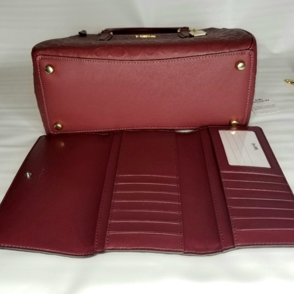 COACH SET SIGNATURE HANDBAG PURSE BAG + WALLET - Picture 9 of 12